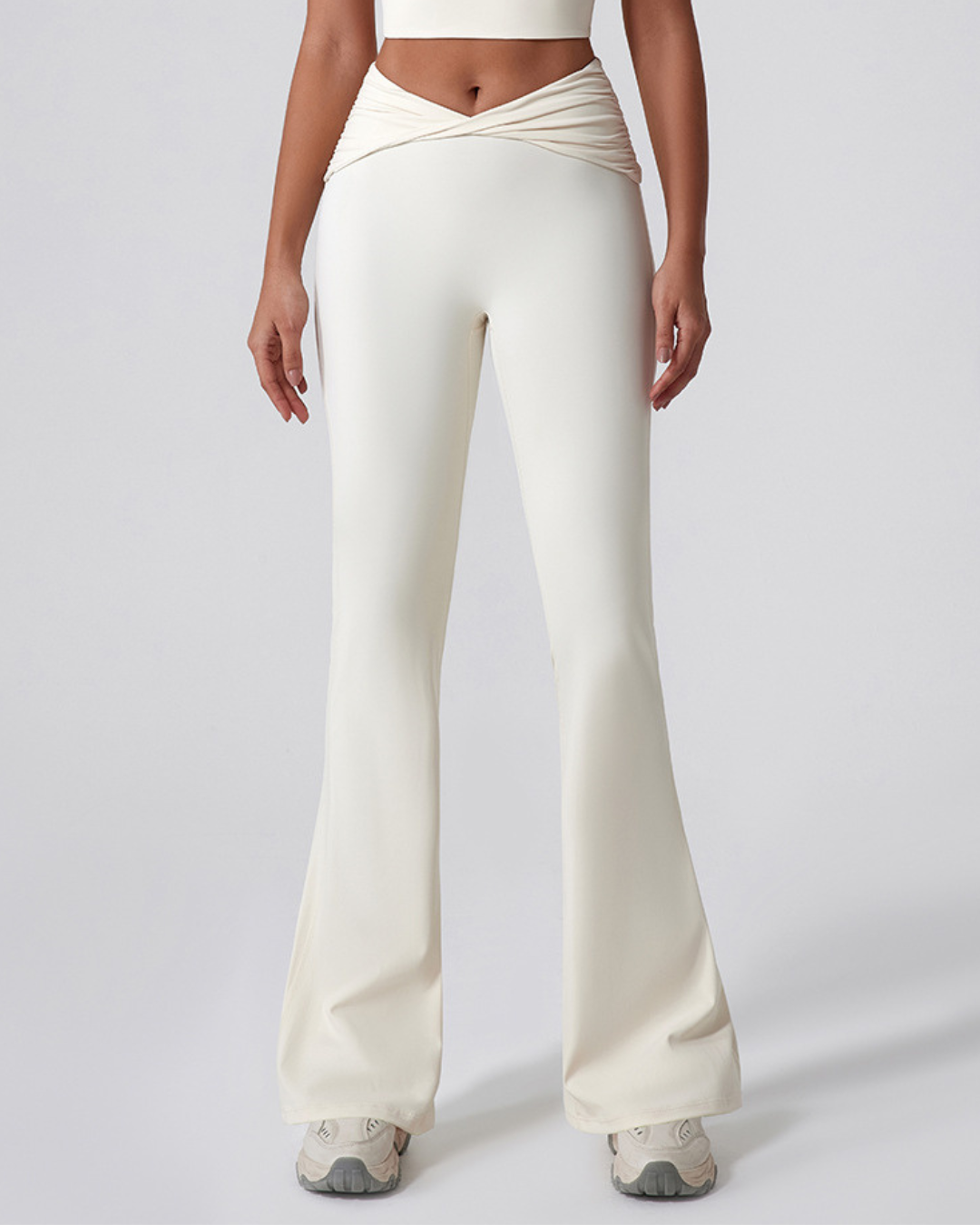 Abia High-waist Flare