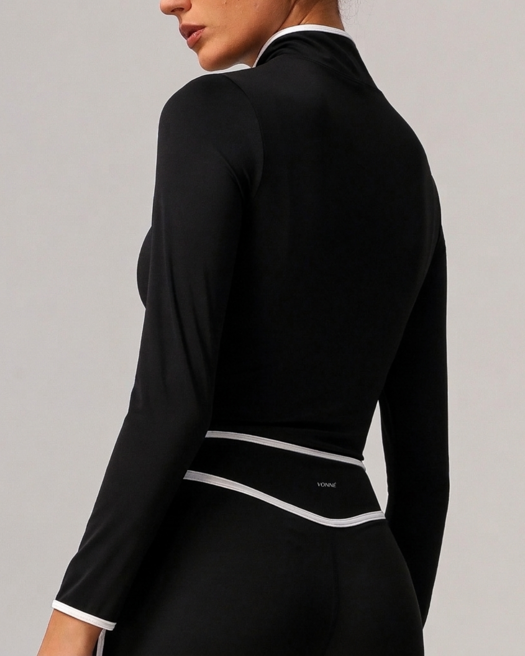 Apphia High Collar 2-Piece Flare Set